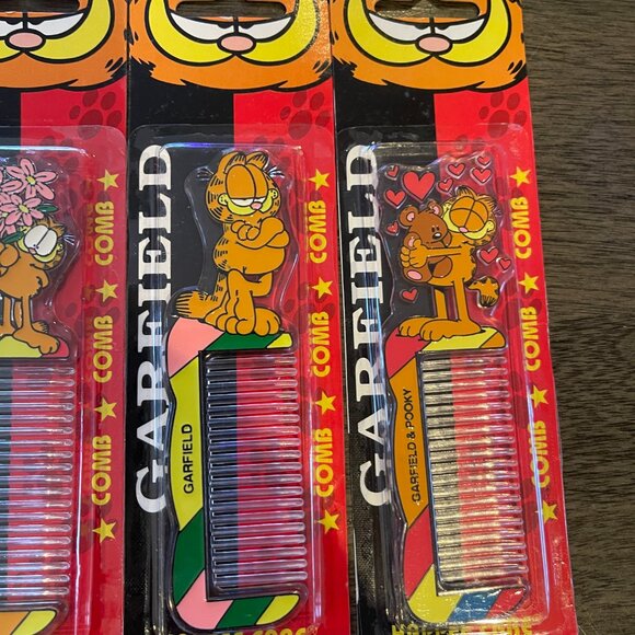 8 Rare Happee Care Combs - Garfield - Picture 2 of 5